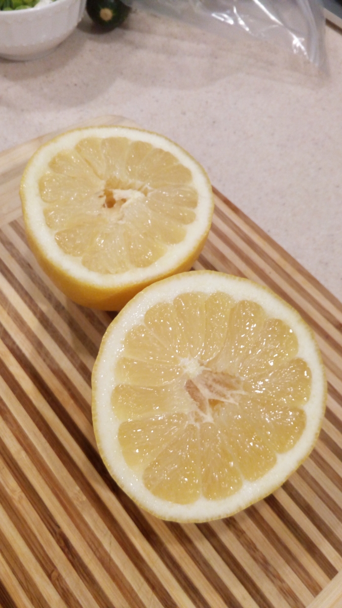 (2/3) Check out these HUGE Blue Gold lemons!