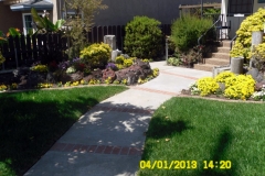 (5/7) Blue Gold™ solutions make beautiful yards easy. This home won awards in a drought, and so can you.